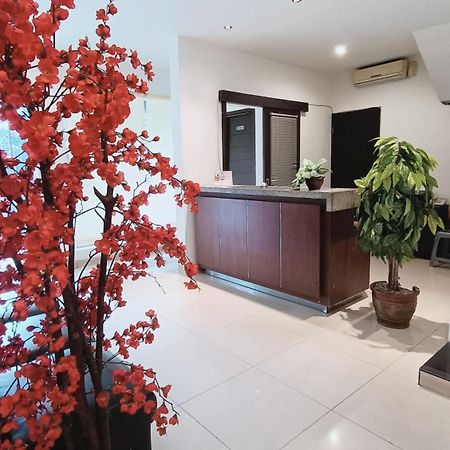 VI Hotel Μπαντούνγκ Εξωτερικό φωτογραφία