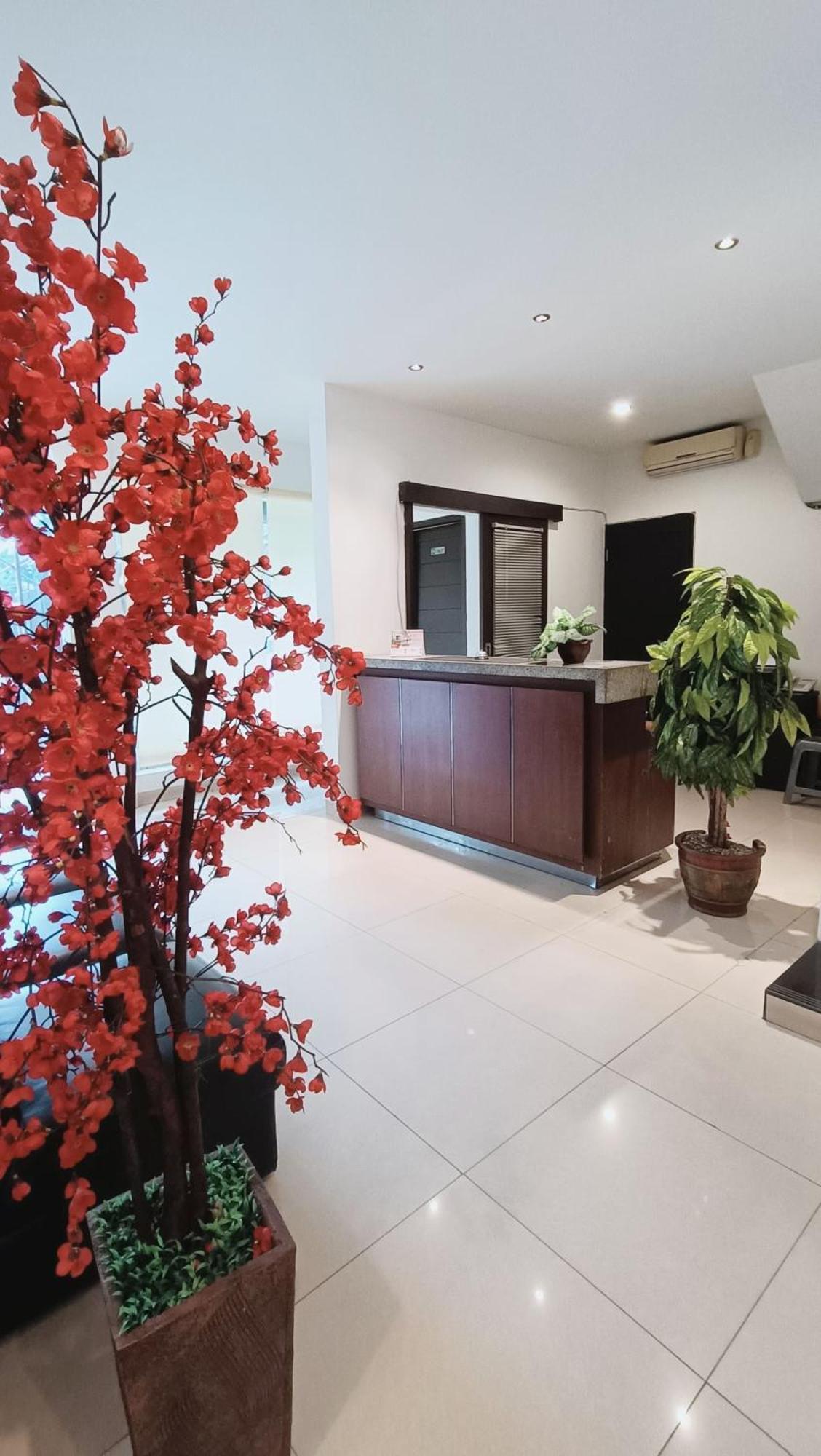 VI Hotel Μπαντούνγκ Εξωτερικό φωτογραφία